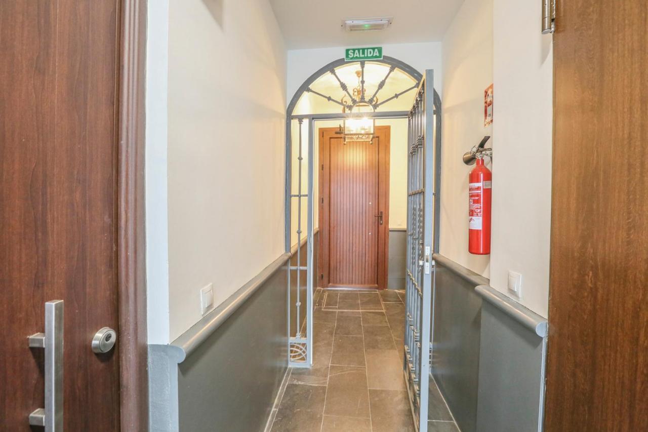 Apartamento Alfareria Sevilla Eksteriør bilde